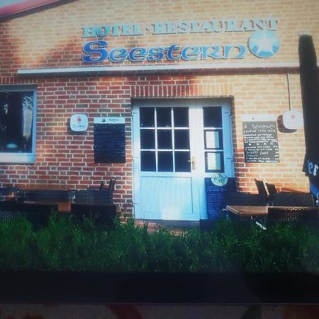 ホテルGasthaus Zum Seestern Ravensbruck エクステリア 写真