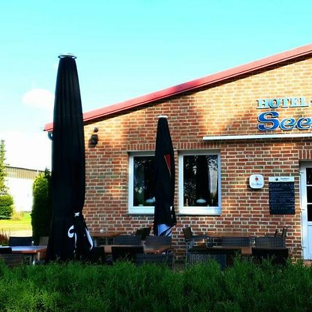 ホテルGasthaus Zum Seestern Ravensbruck エクステリア 写真