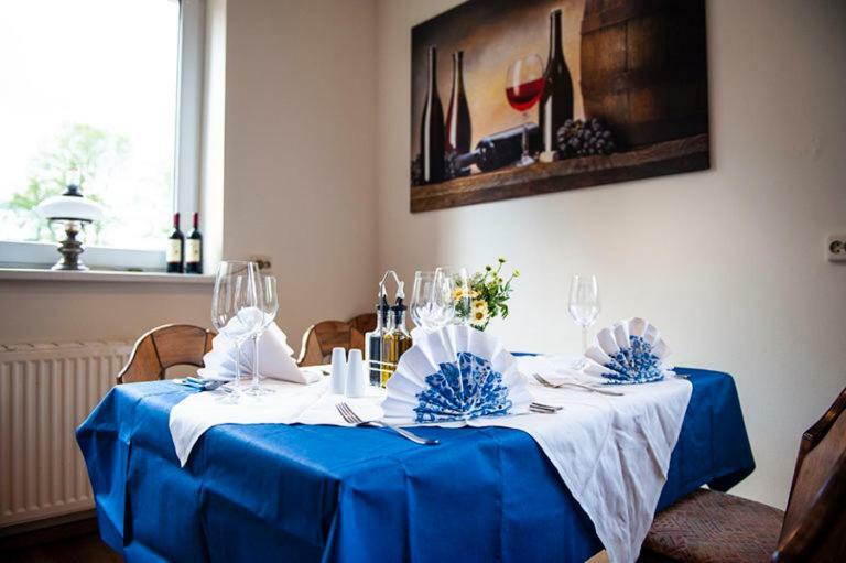ホテルGasthaus Zum Seestern Ravensbruck エクステリア 写真