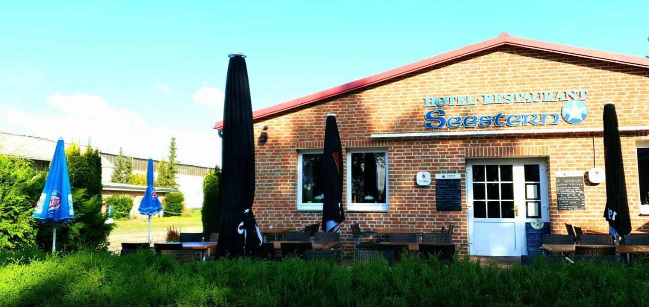 ホテルGasthaus Zum Seestern Ravensbruck エクステリア 写真